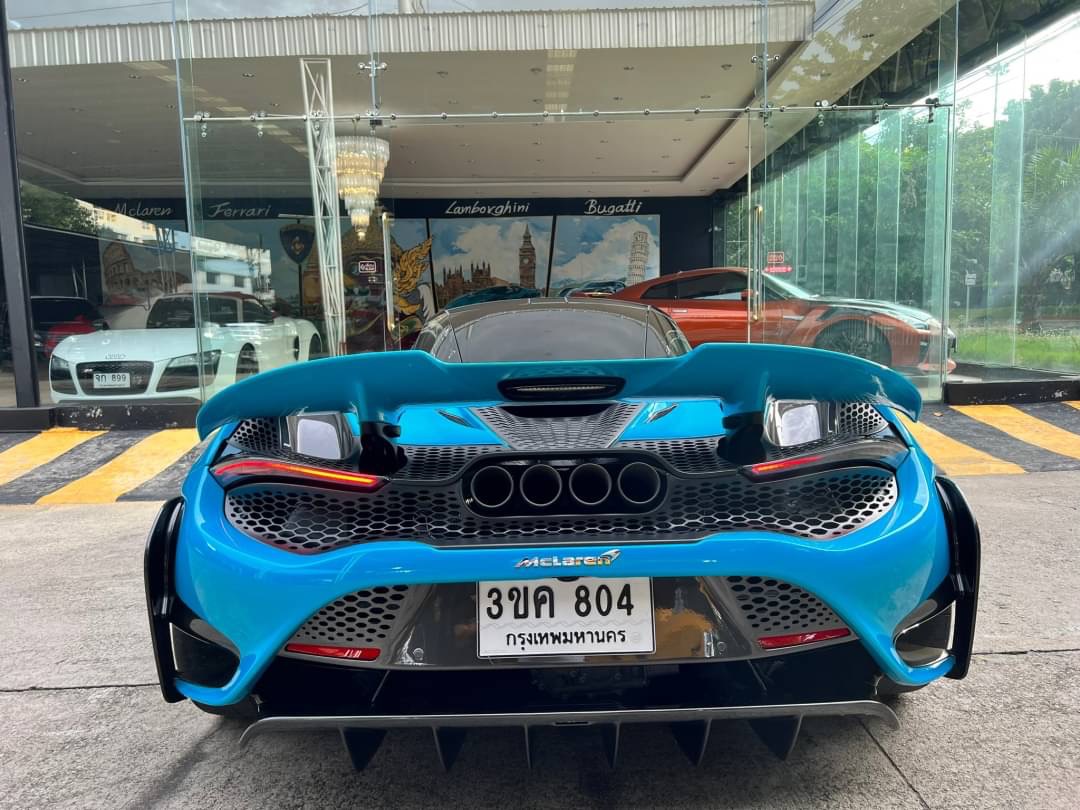 2021 McLaren 765 LT Coupe สีฟ้า (รูปที่ 11)
