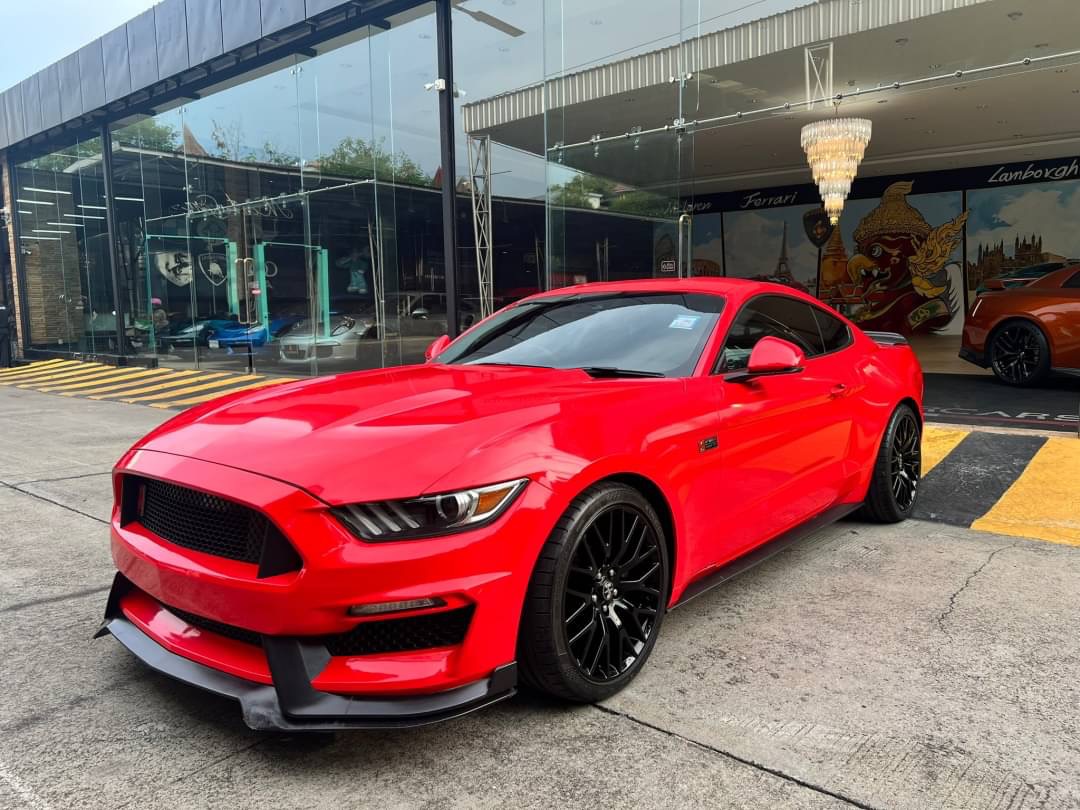 2017 Ford Mustang สีแดง (รูปที่ 4)