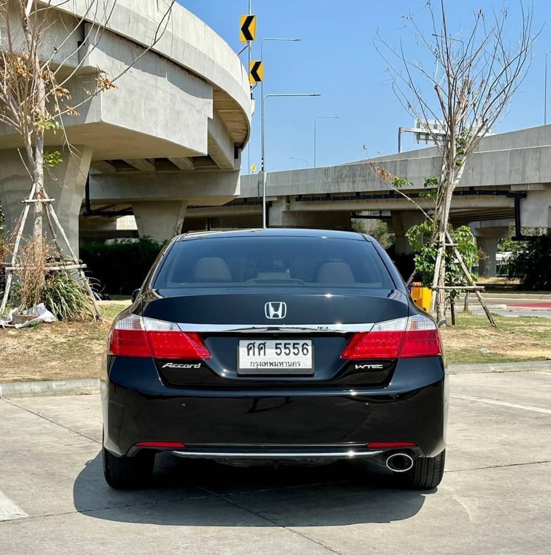2014 Honda Accord สีดำ (รูปที่ 5)