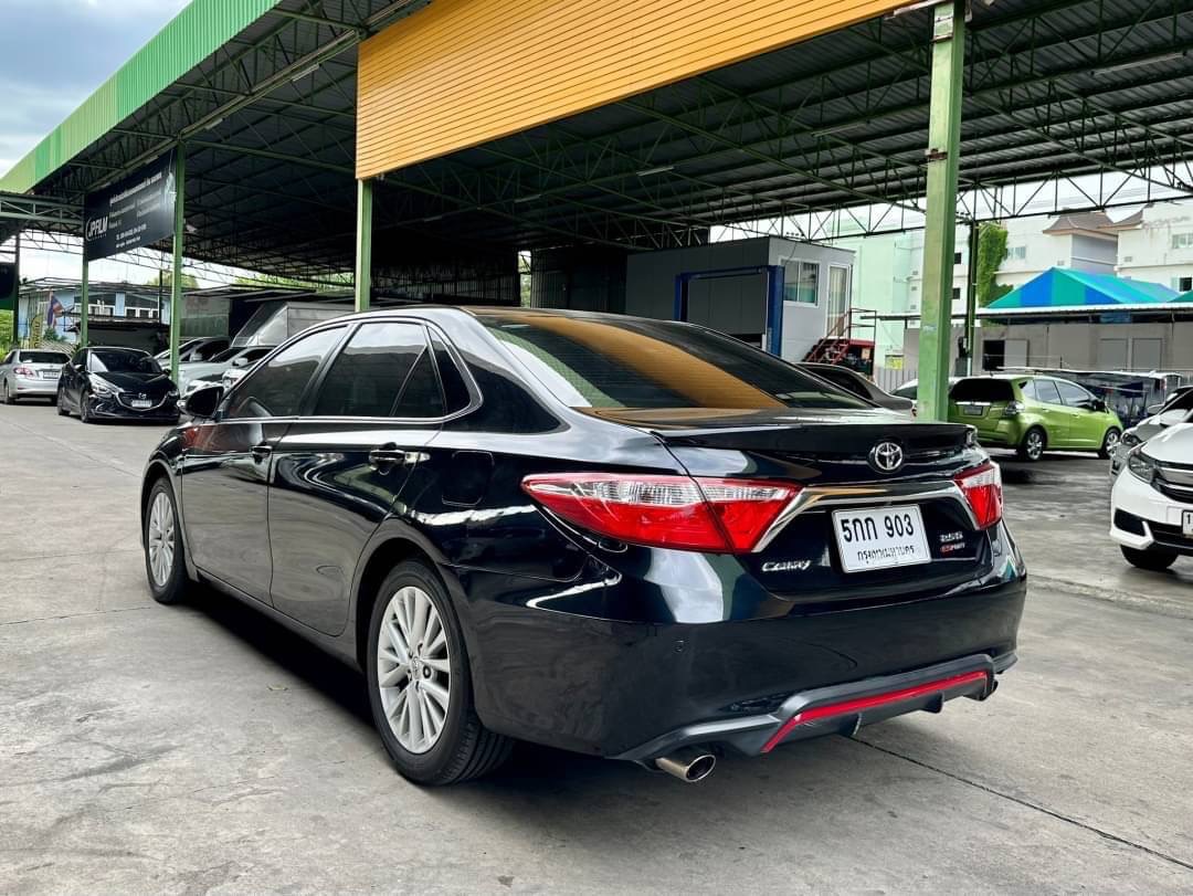 2017 Toyota Camry สีดำ (รูปที่ 7)