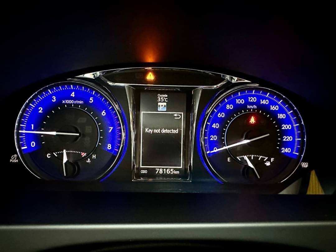 2017 Toyota Camry สีดำ (รูปที่ 17)