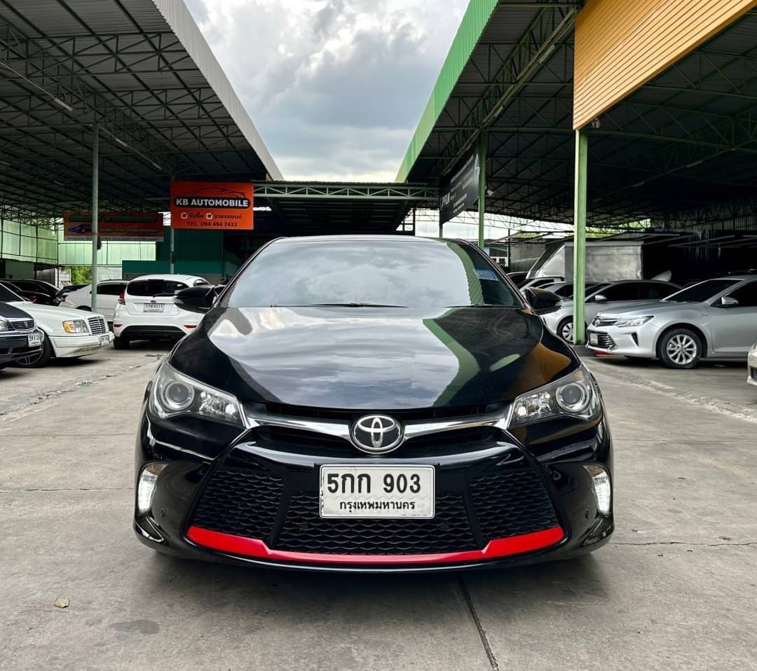 2017 Toyota Camry สีดำ (รูปที่ 3)