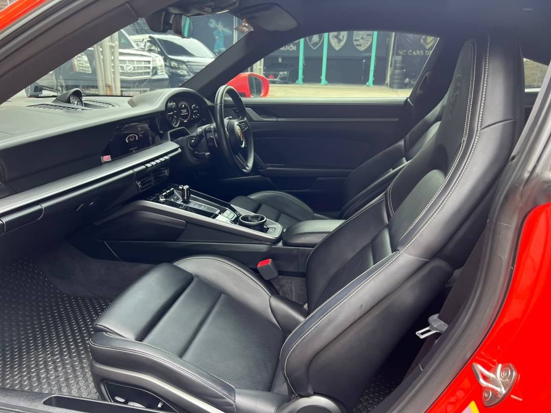 2020 Porsche 992 Carera S Techart สีส้ม (รูปที่ 17)