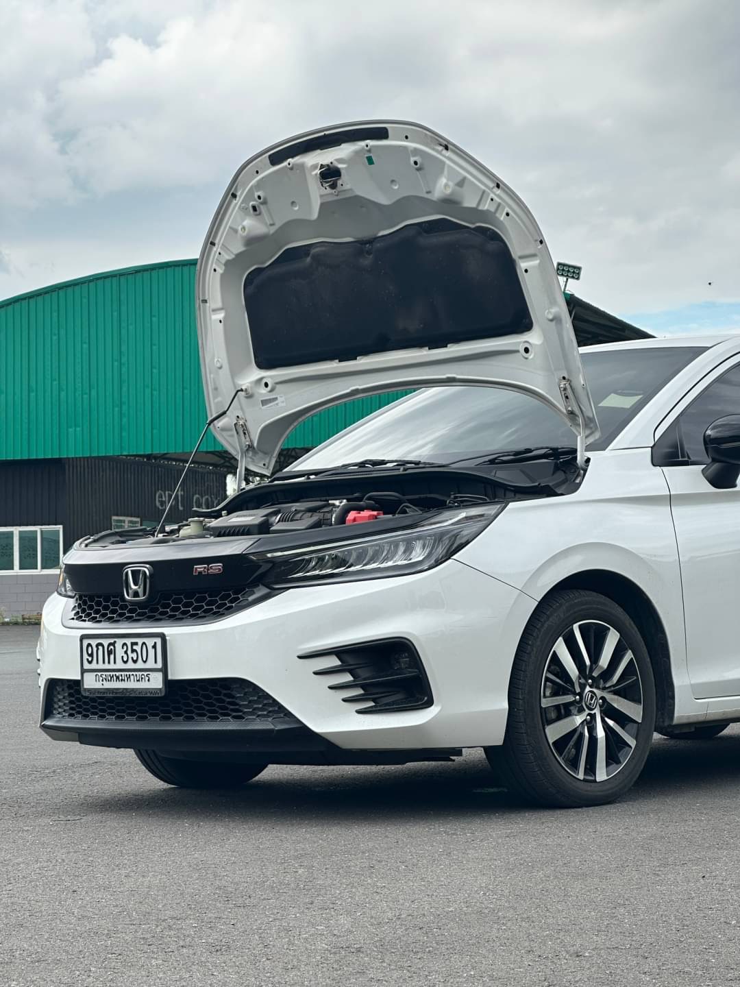 2020 Honda City สีขาว (รูปที่ 10)
