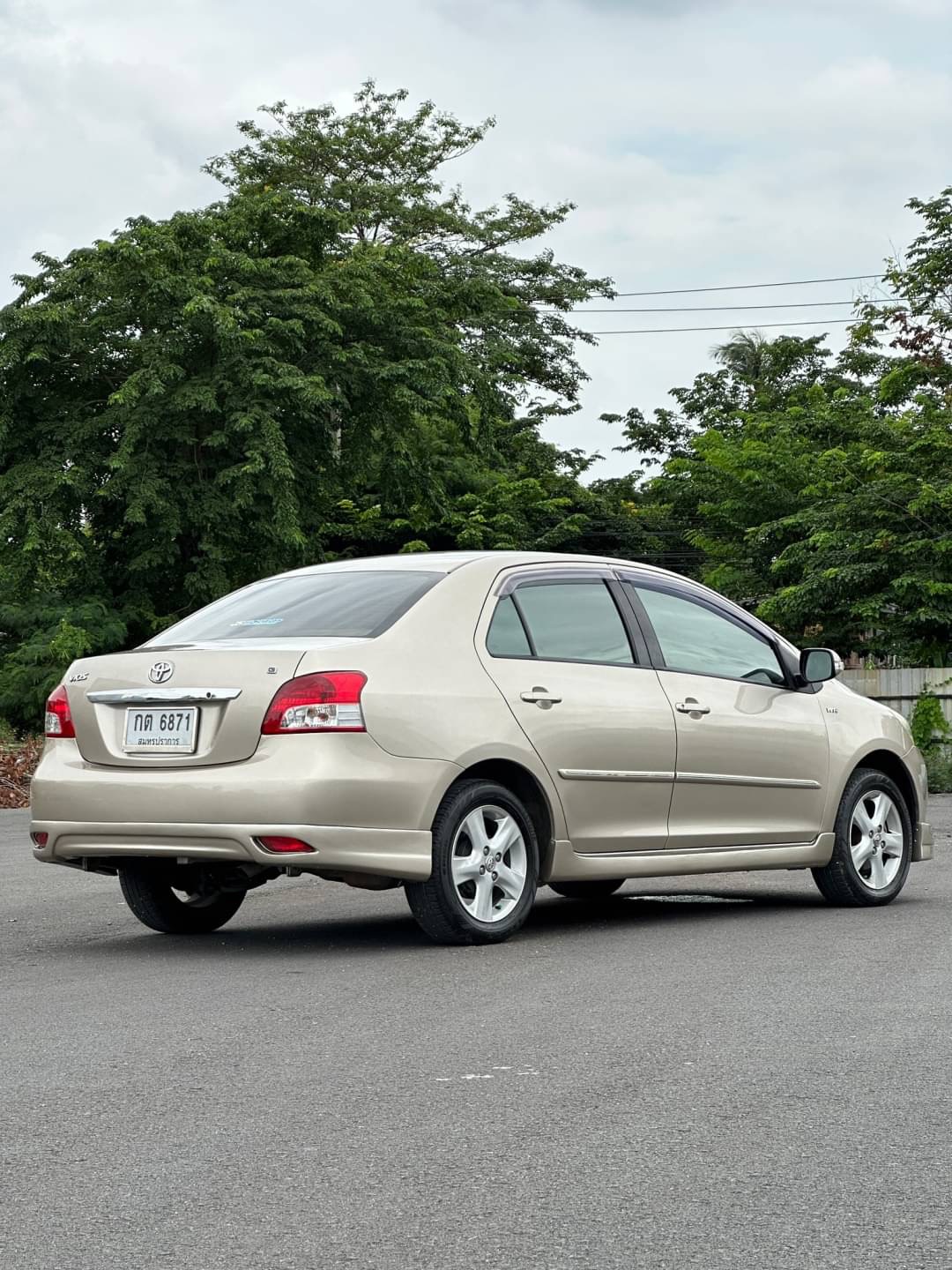 2008 Toyota Vios สีทอง (รูปที่ 6)