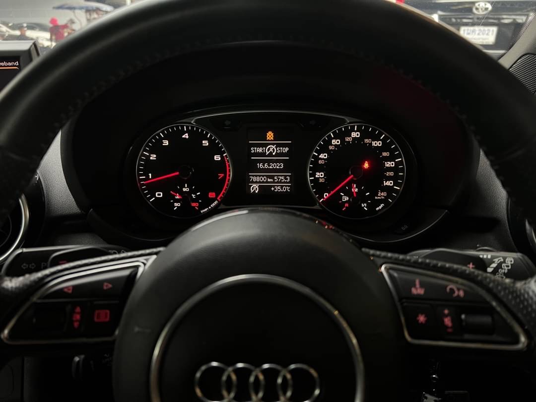 2011 Audi A1 สีขาว (รูปที่ 15)