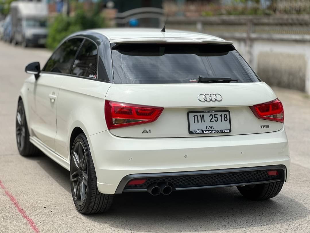 2011 Audi A1 สีขาว (รูปที่ 6)