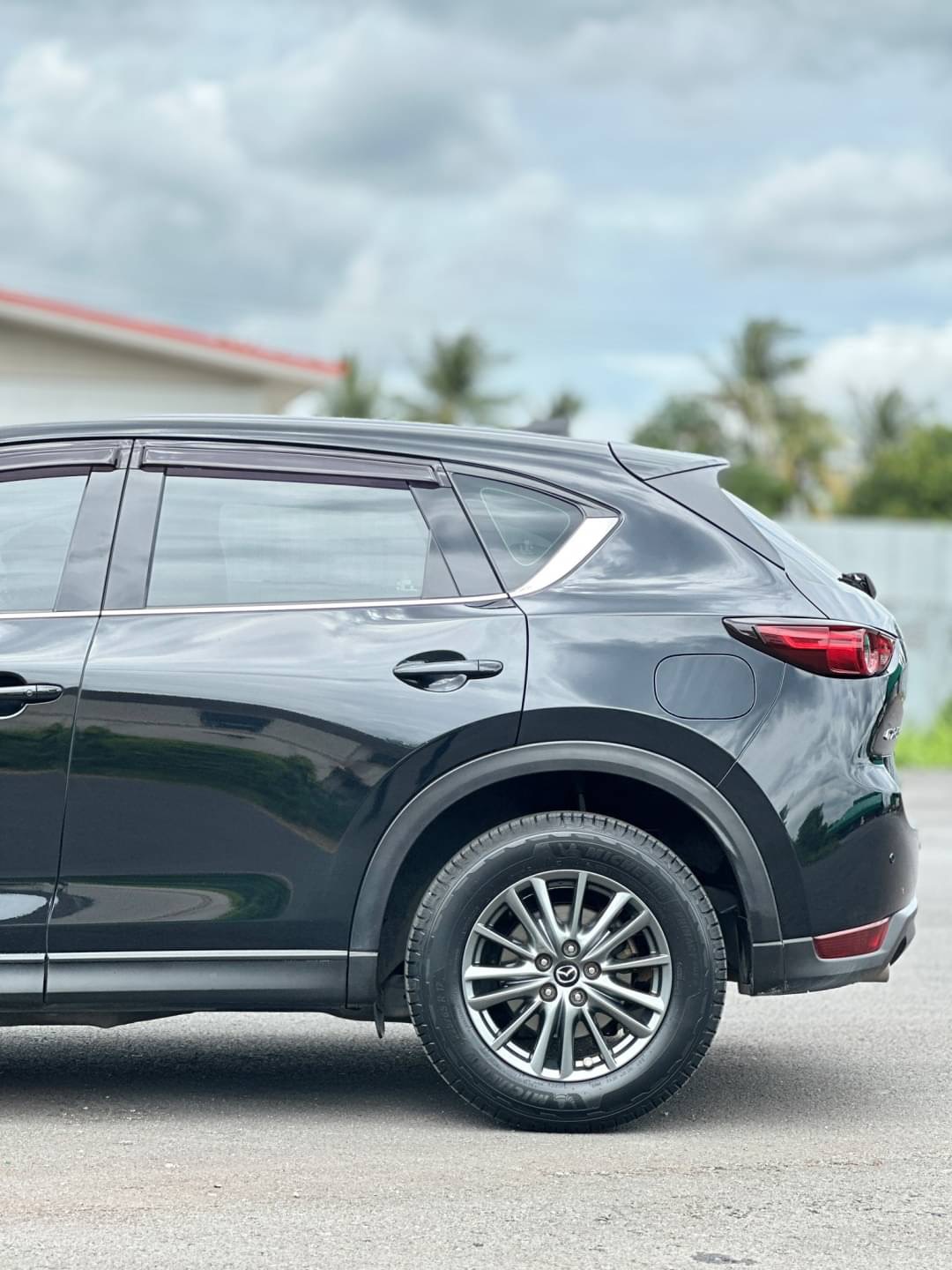2018 Mazda CX-5 สีดำ (รูปที่ 5)