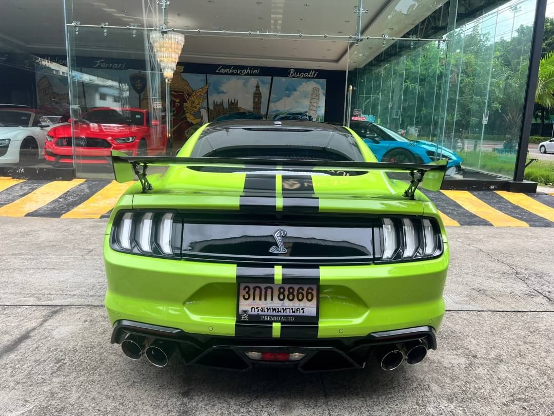 2021 Ford Mustang 2.3L สีเขียว (รูปที่ 2)
