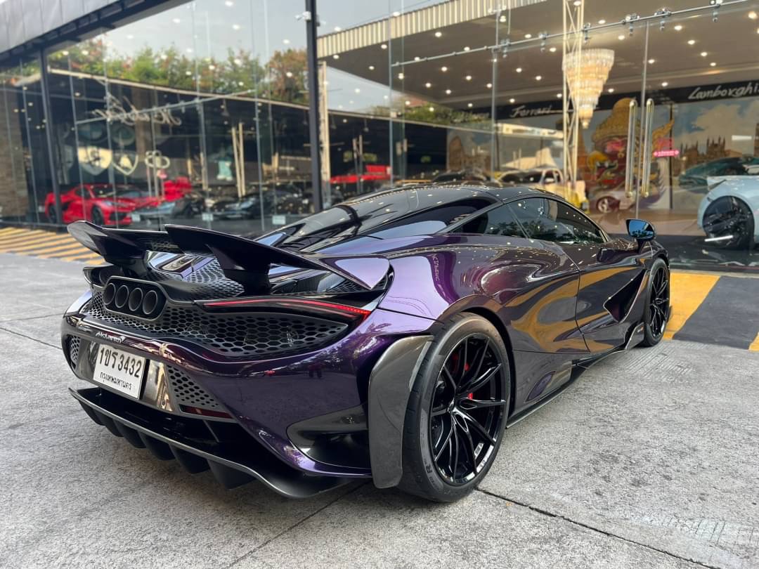 2021 McLaren 765 LT Coupe (รูปที่ 12)
