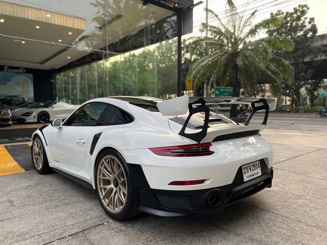 2019 Porsche 911 992 สีขาว (รูปที่ 8)