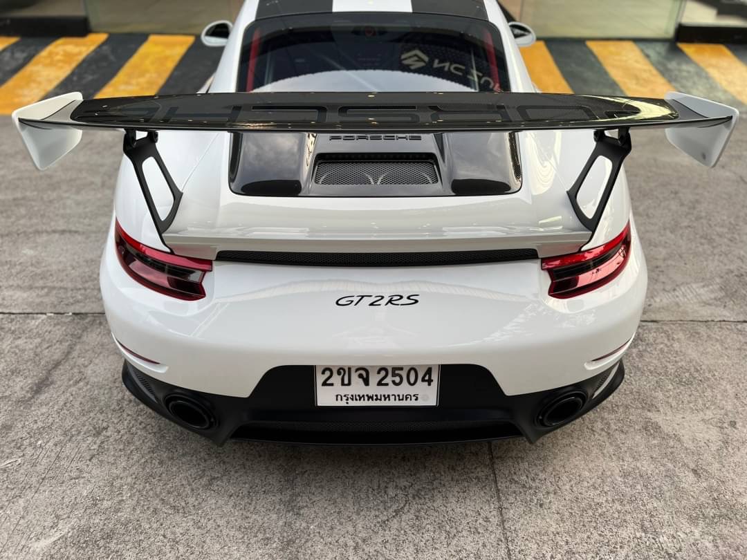 2019 Porsche 911 992 สีขาว (รูปที่ 10)