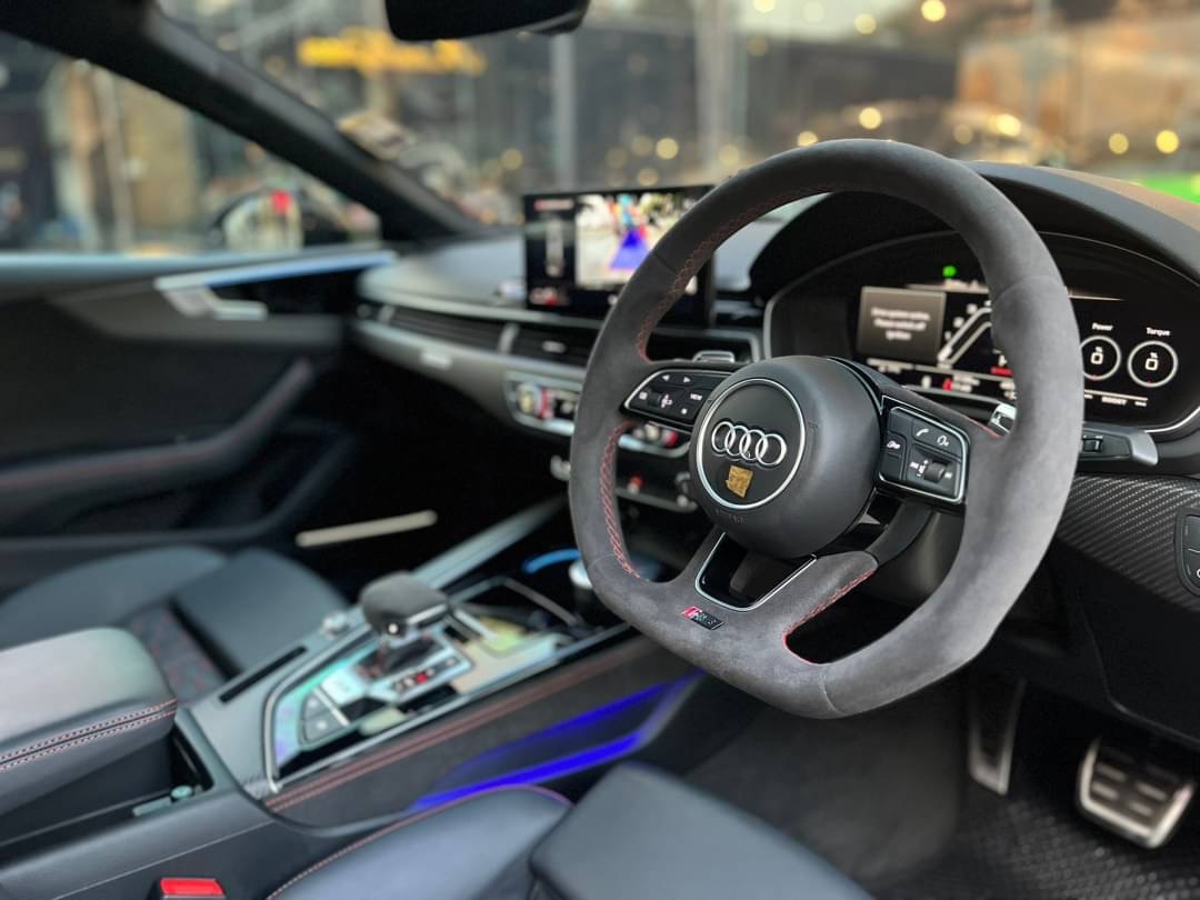 2023 Audi RS 5 Coupe สีเทา (รูปที่ 14)