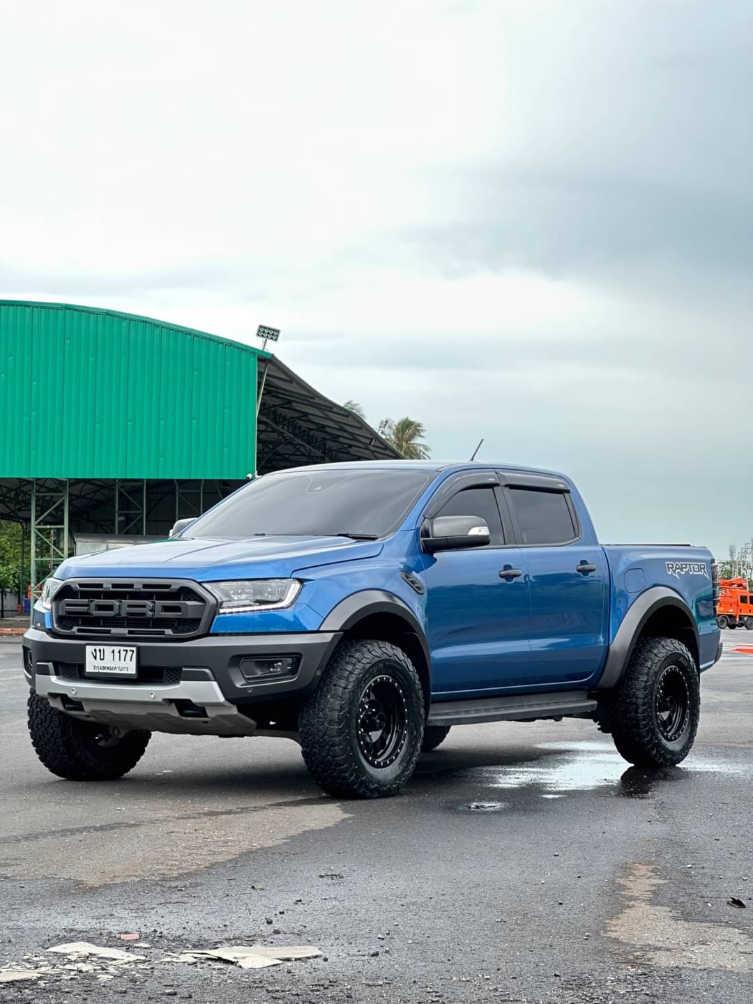 2020 Ford Ranger Raptor 2.0 4WD สีน้ำเงิน (รูปที่ 2)