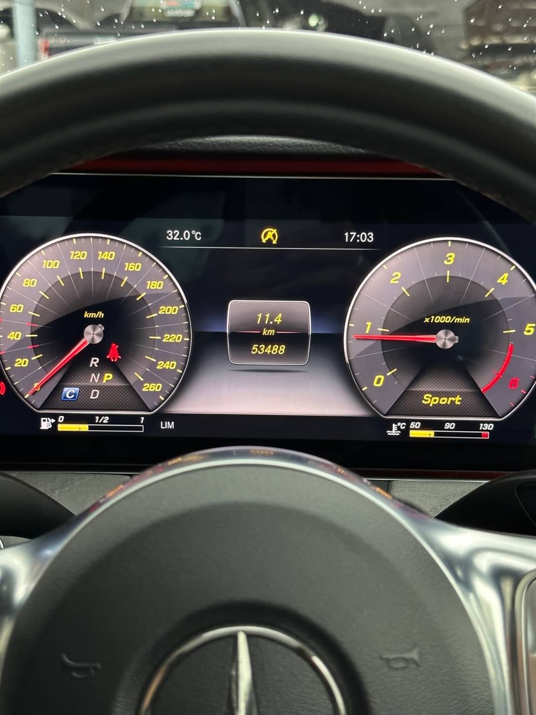 2019 Mercedes-Benz CLS-Class C257 CLS300 สีดำ (รูปที่ 17)