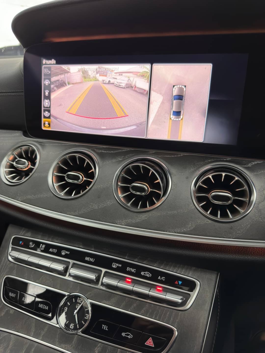2019 Mercedes-Benz CLS-Class C257 CLS300 สีดำ (รูปที่ 16)