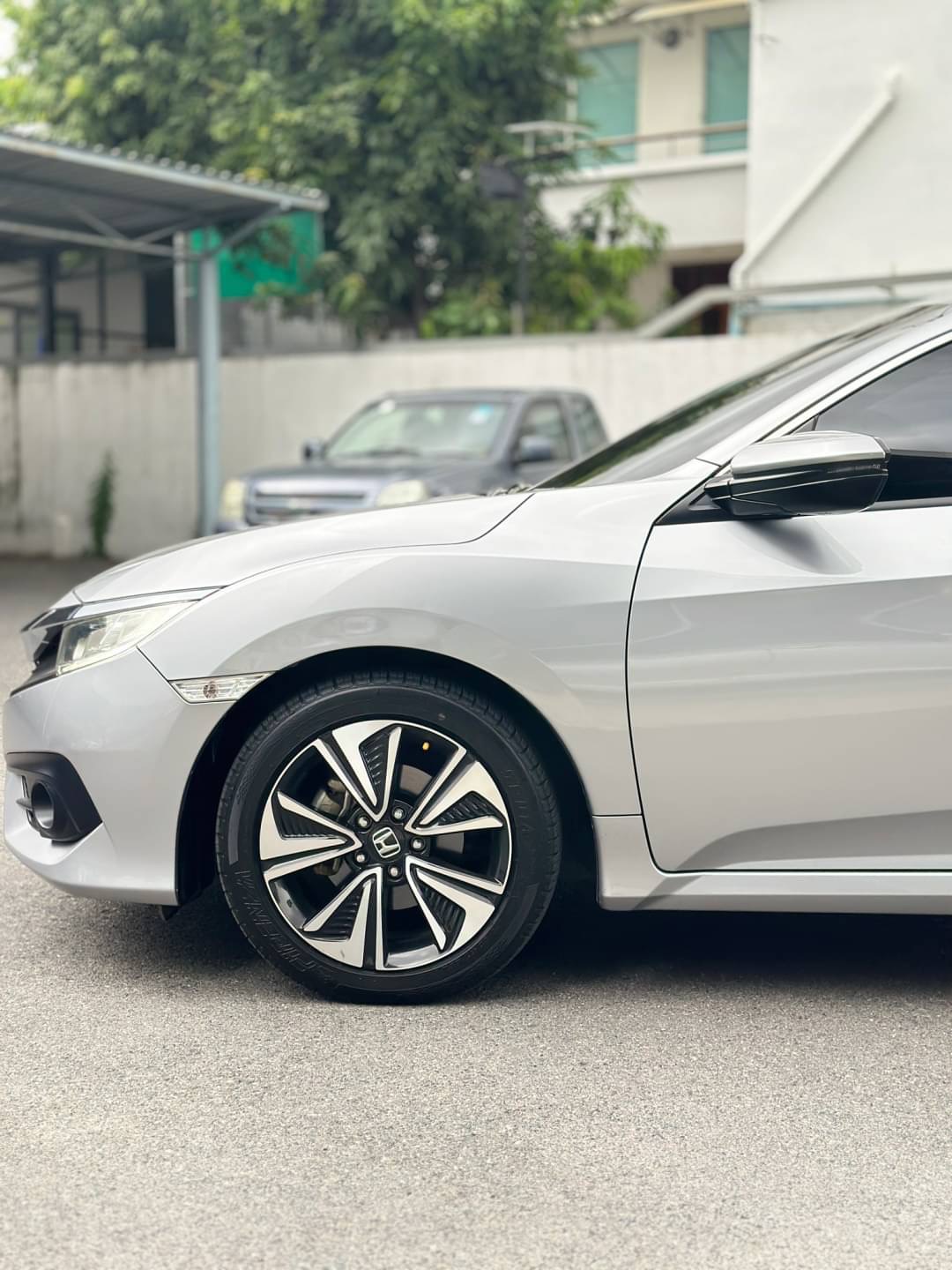 2016 Honda Civic Sedan สีเงิน