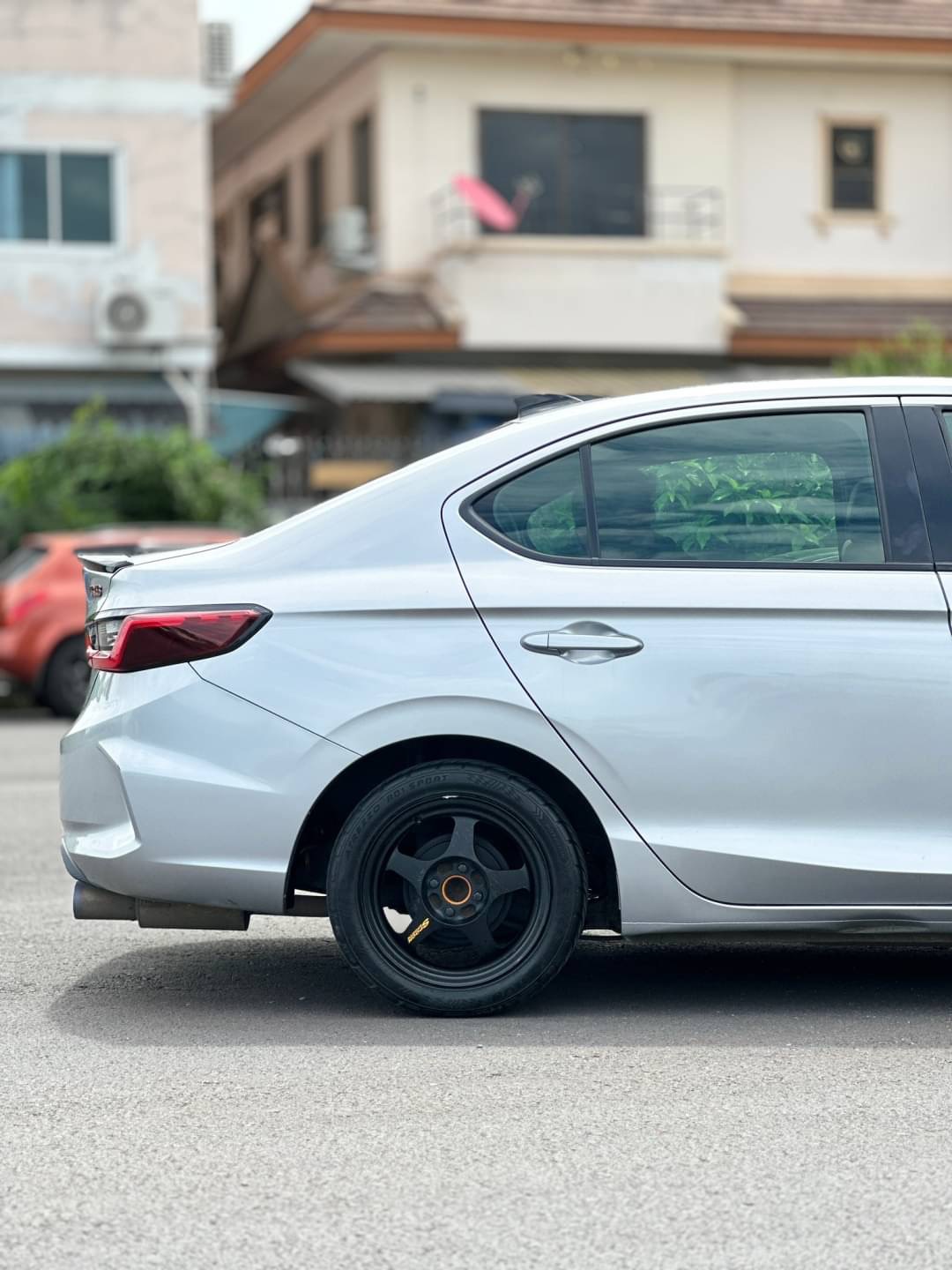 2020 Honda City สีเทา (รูปที่ 5)