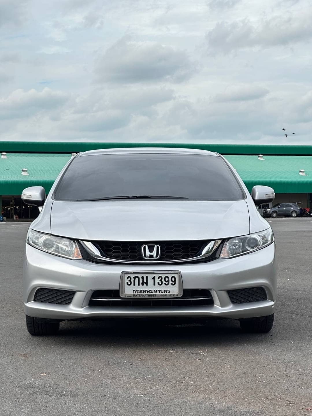 2014 Honda Civic FB สีเงิน