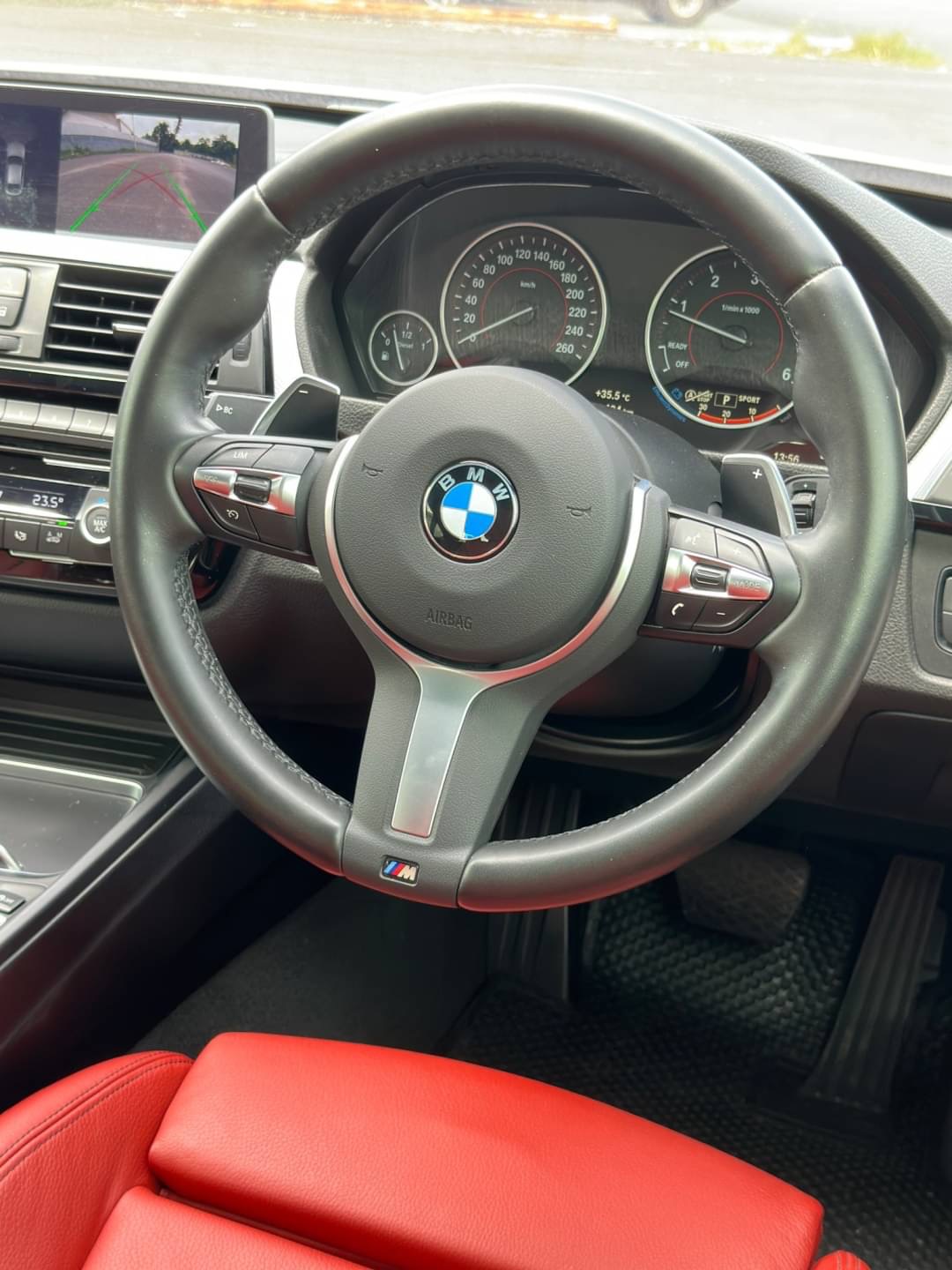 2019 BMW 320d GT Msport LCI สีขาว (รูปที่ 10)