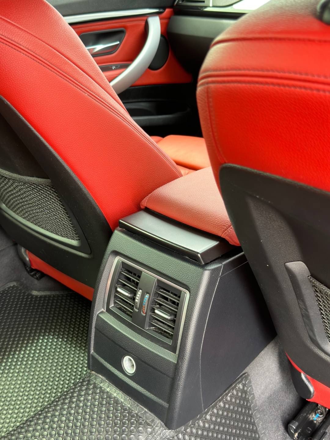 2019 BMW 320d GT Msport LCI สีขาว (รูปที่ 13)