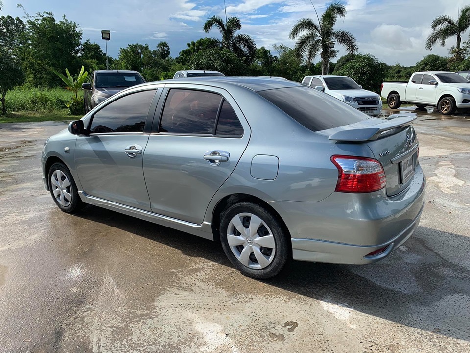 Toyota Vios ปี 2010 สีเทา (รูปที่ 6)