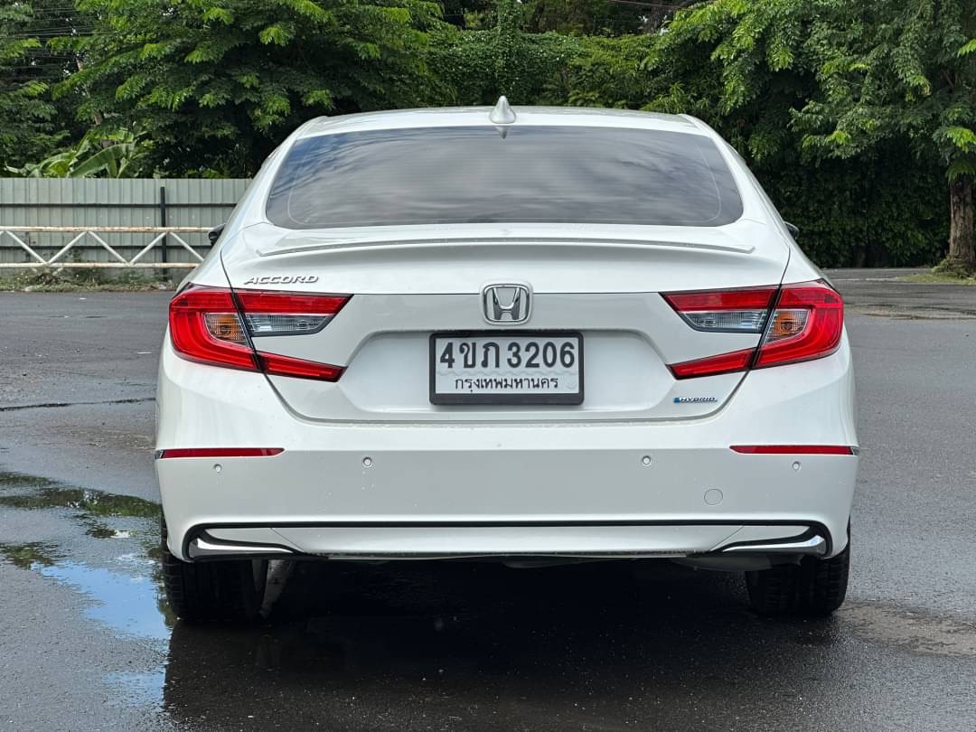 2019 Honda Accord สีขาว