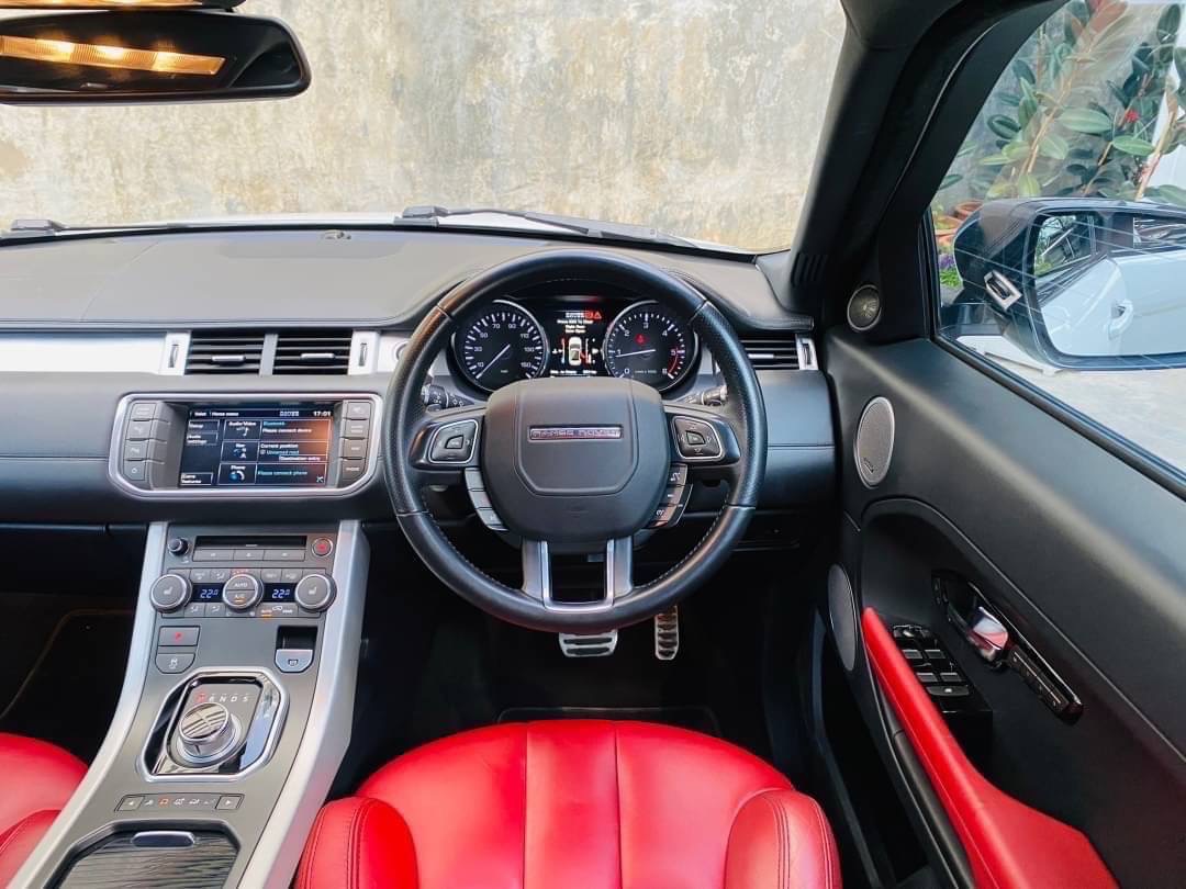 2012 Land Rover Range Rover สีขาว (รูปที่ 13)