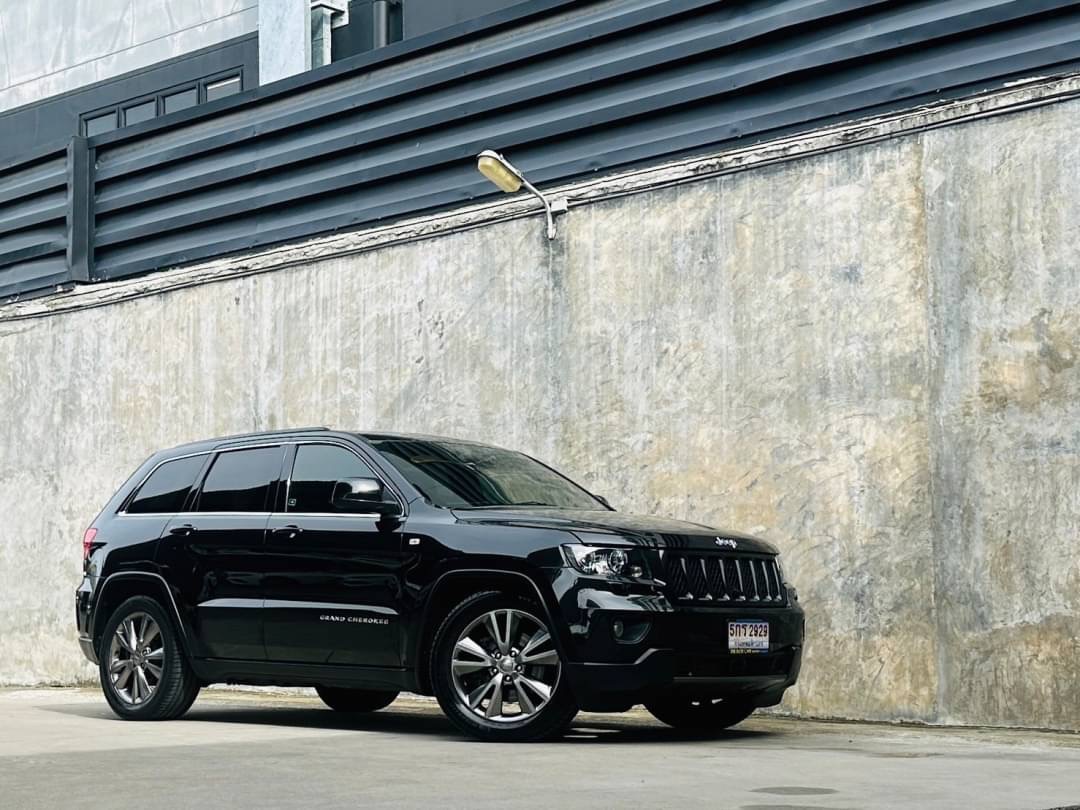 2014 Jeep Cherokee สีดำ (รูปที่ 3)
