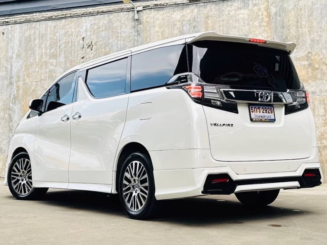 2016 Toyota Vellfire สีขาว