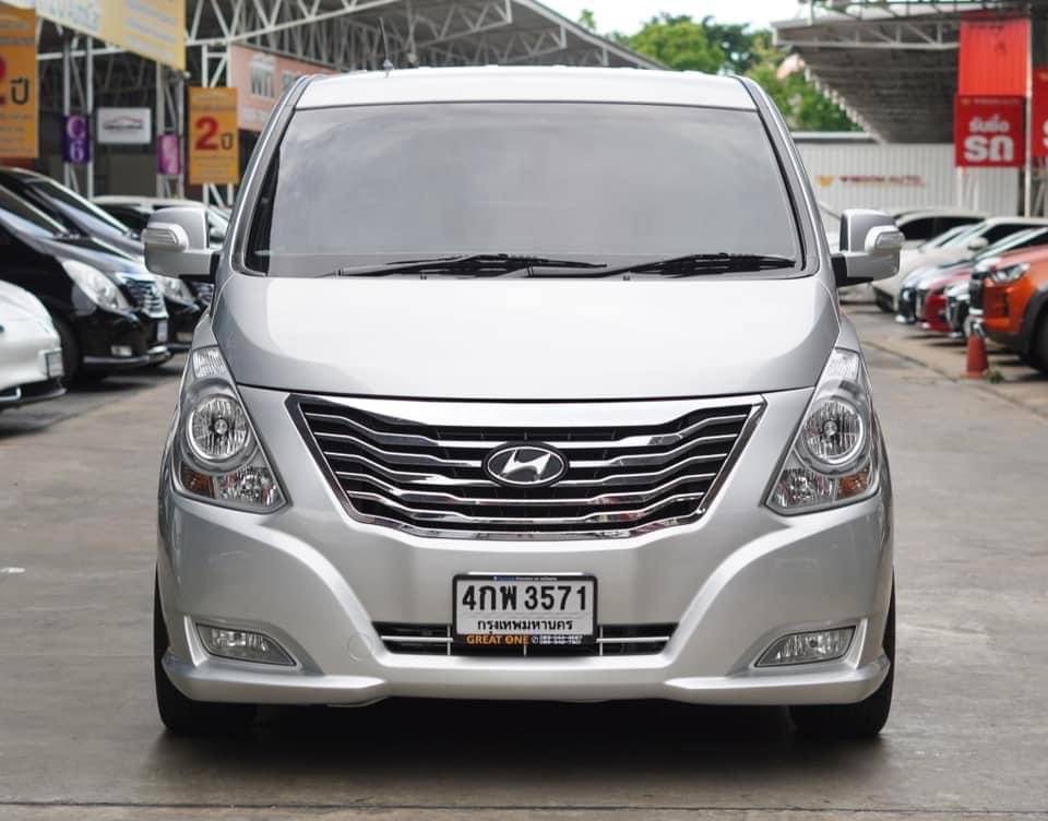 2013 Hyundai H-1 สีเงิน (รูปที่ 5)