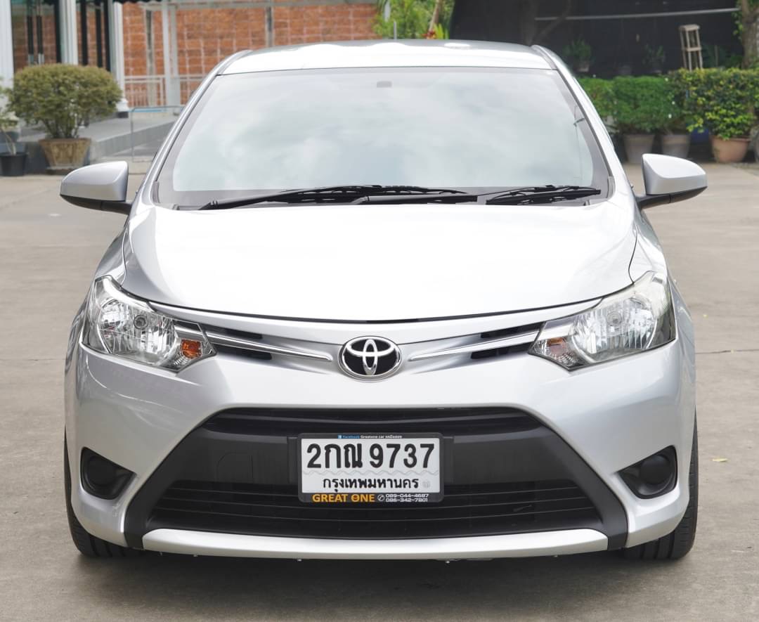 2013 Toyota Vios สีเทา