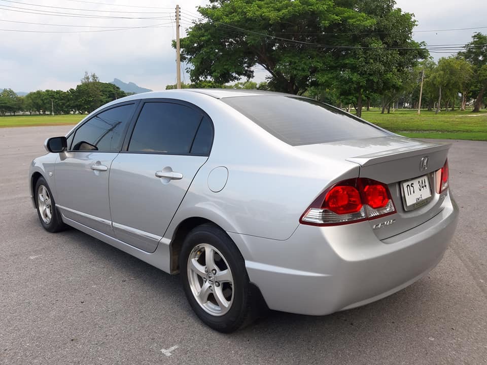 Honda Civic FD ปี 2009 สีเงิน (รูปที่ 4)