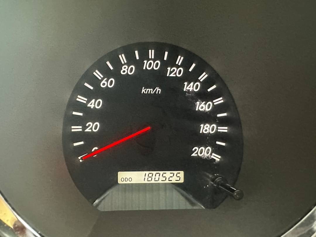 2008 Toyota Fortuner ไมเนอร์เชนจ์ 1 สีทอง (รูปที่ 20)