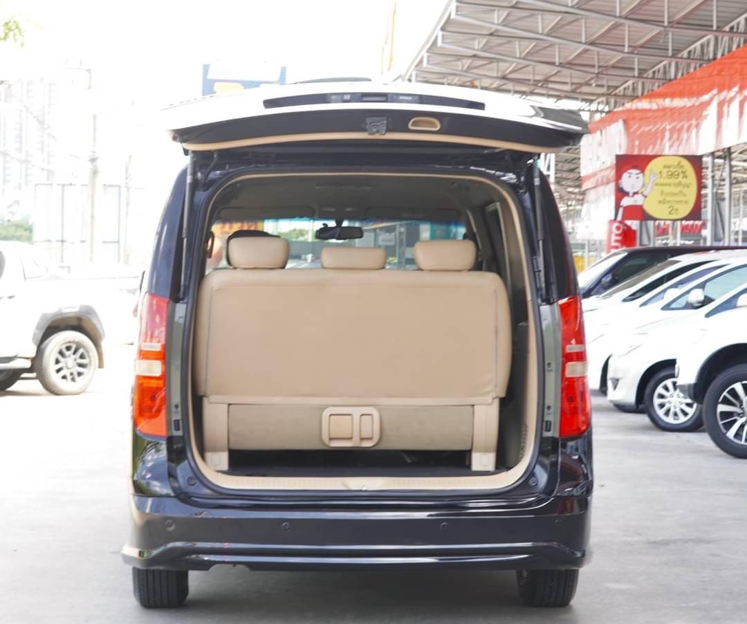 2012 Hyundai H-1 สีดำ (รูปที่ 6)