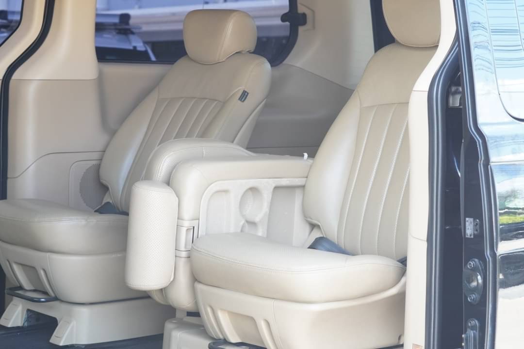 2012 Hyundai H-1 สีดำ (รูปที่ 14)