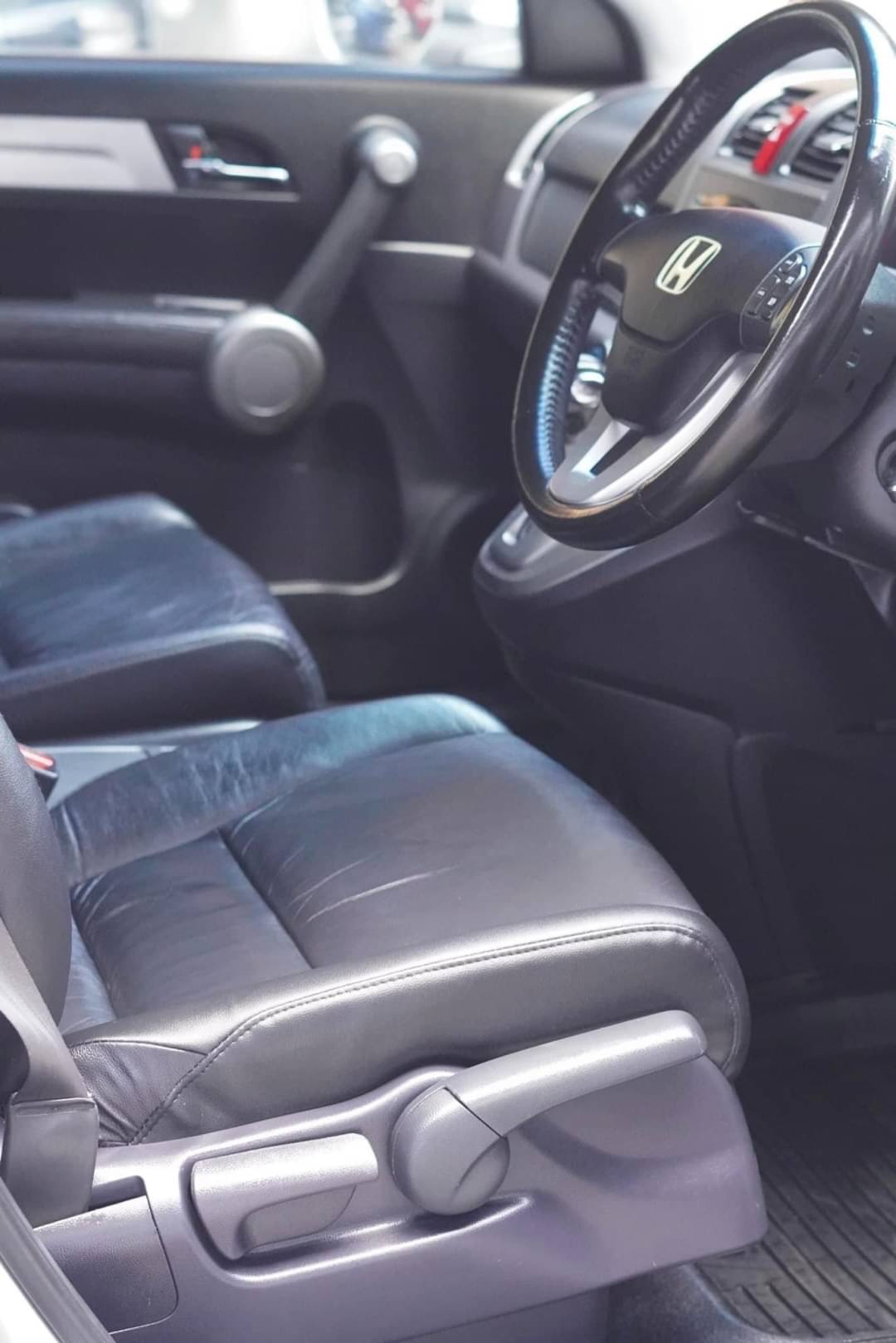 2010 Honda CR-V สีเงิน (รูปที่ 11)