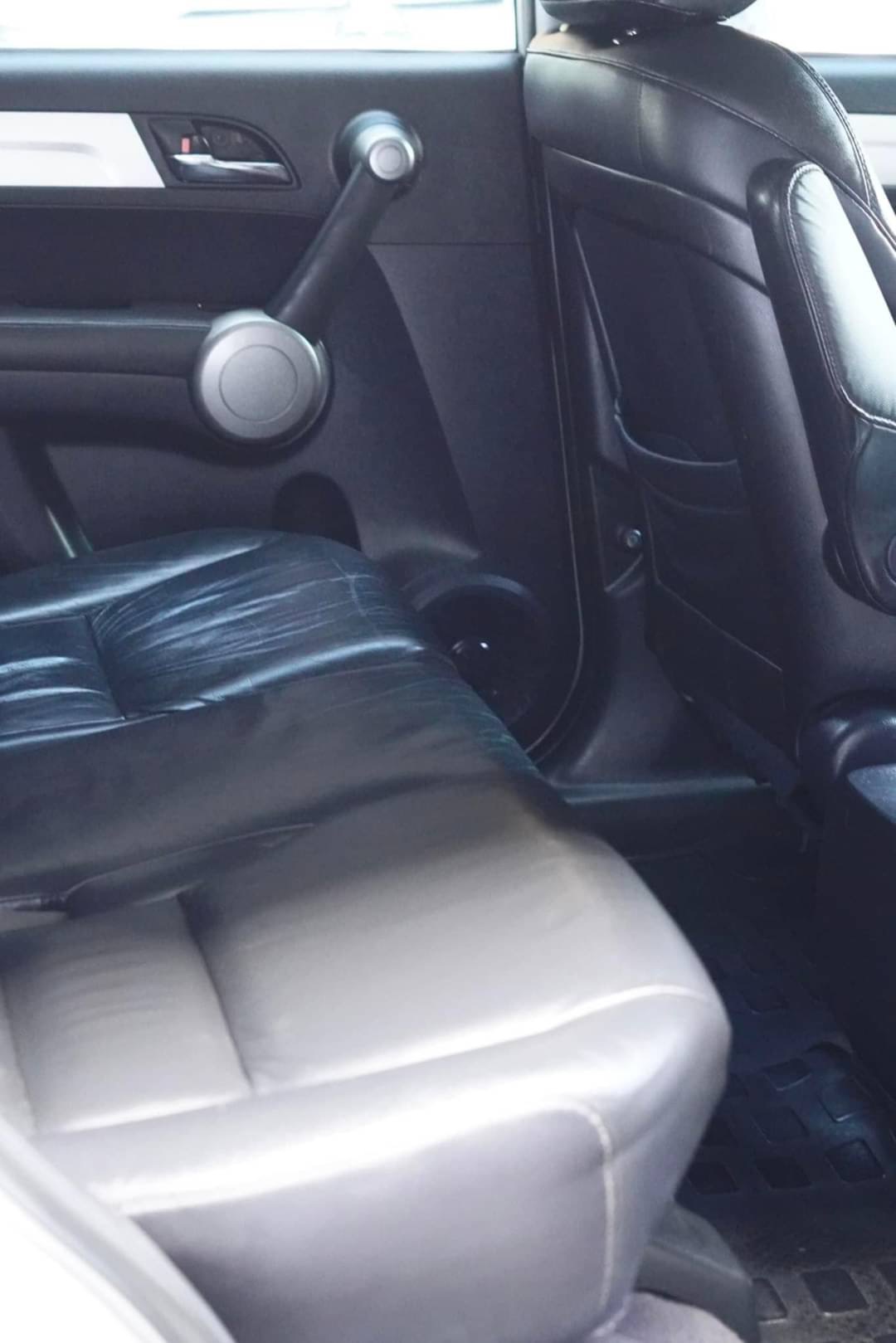 2010 Honda CR-V สีเงิน (รูปที่ 10)