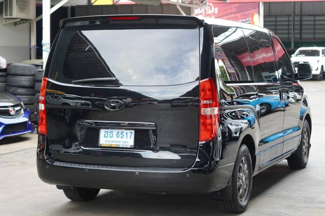 2010 Hyundai H-1 สีดำ (รูปที่ 7)