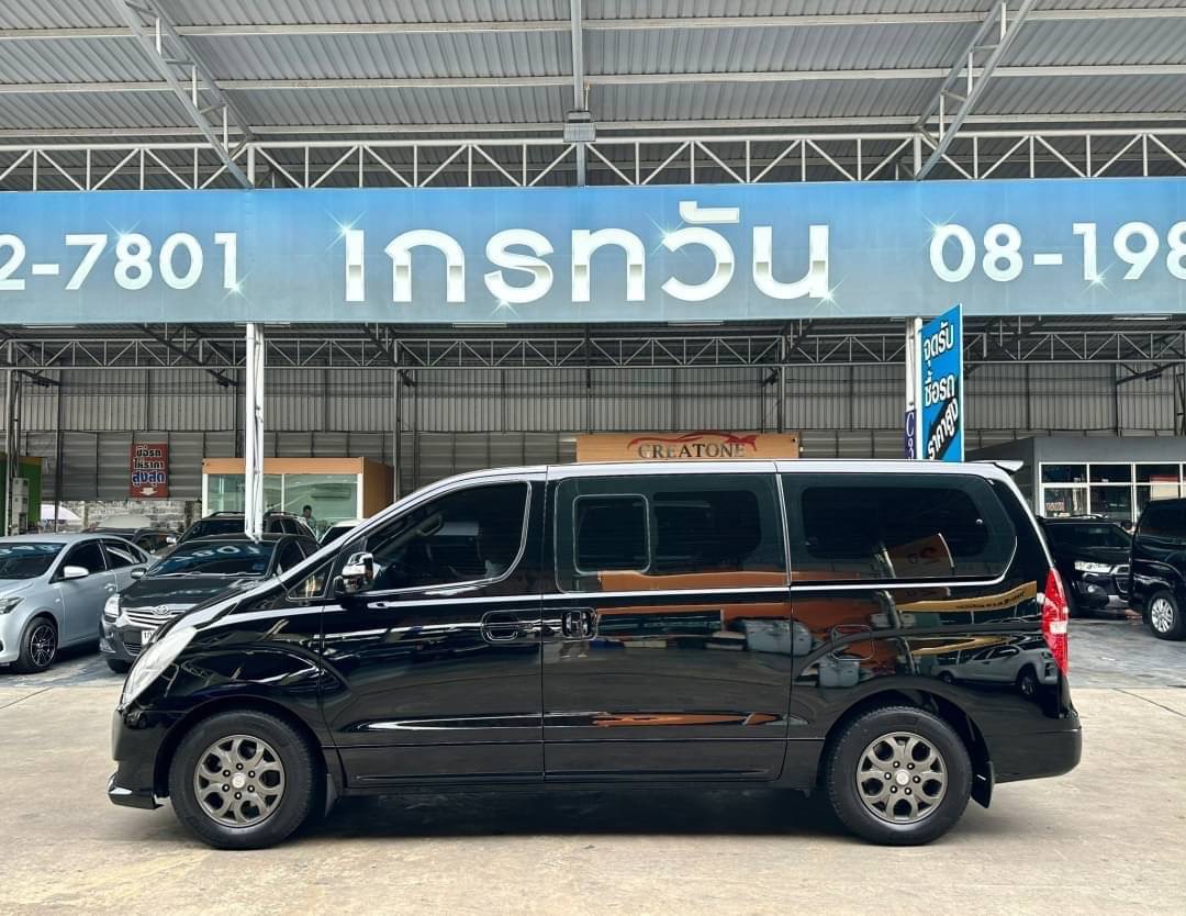 2010 Hyundai H-1 สีดำ (รูปที่ 6)