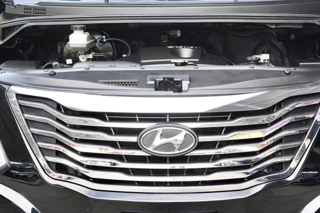 2010 Hyundai H-1 สีดำ (รูปที่ 14)