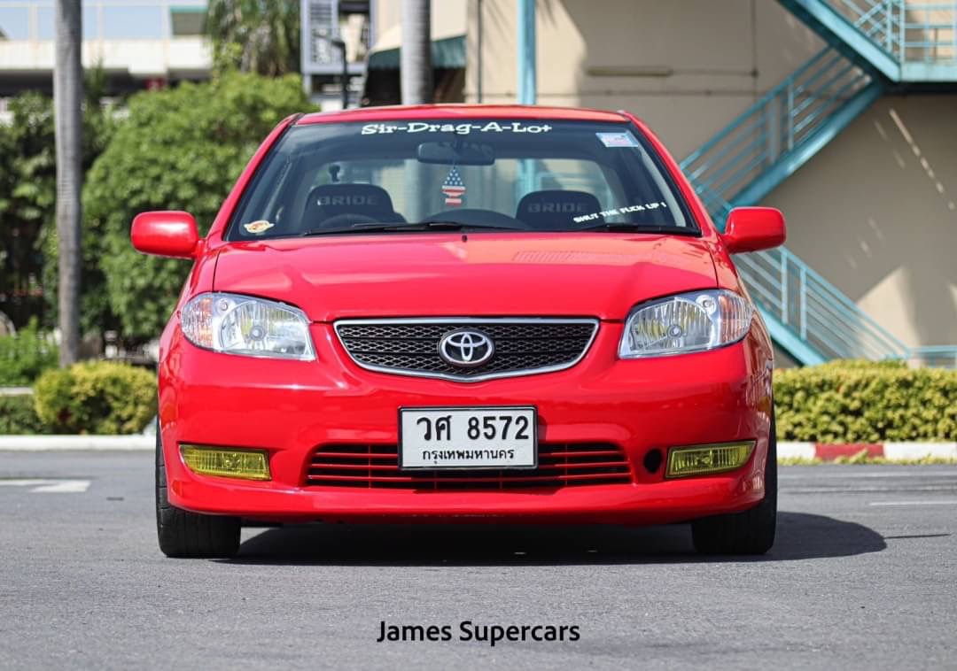 2004 Toyota Vios สีแดง