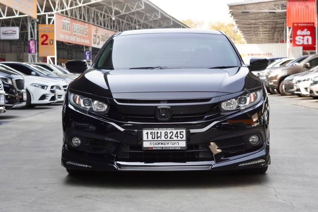2016 Honda Civic Sedan สีดำ (รูปที่ 3)