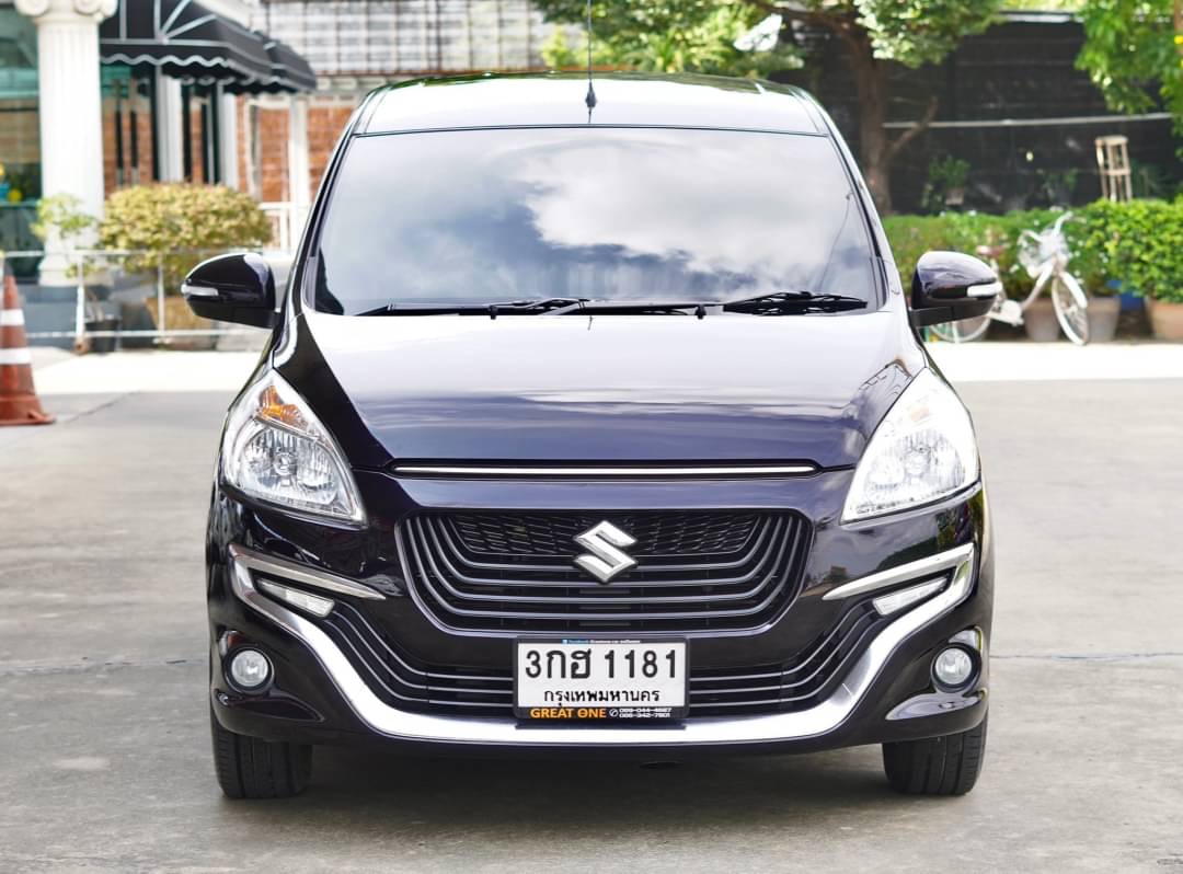 2017 Suzuki Ertiga สีดำ (รูปที่ 8)