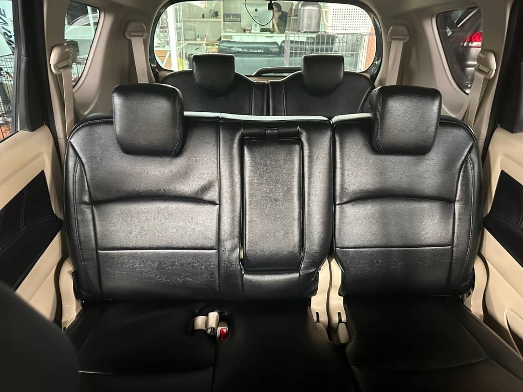 2017 Suzuki Ertiga สีดำ (รูปที่ 18)