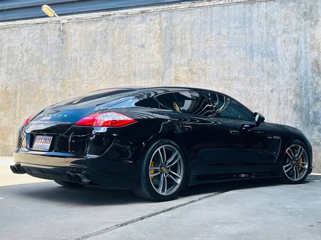 2012 Porsche Panamera สีดำ (รูปที่ 6)