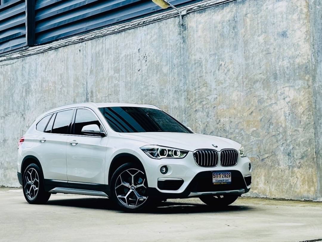 2019 BMW X1 F48 สีขาว (รูปที่ 2)