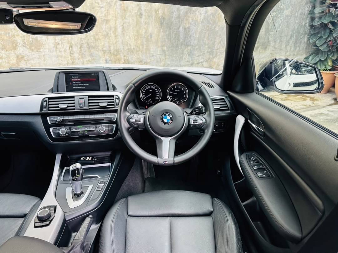 2018 BMW 118i M-Sport M-Performance F20 LCI สีขาว (รูปที่ 12)