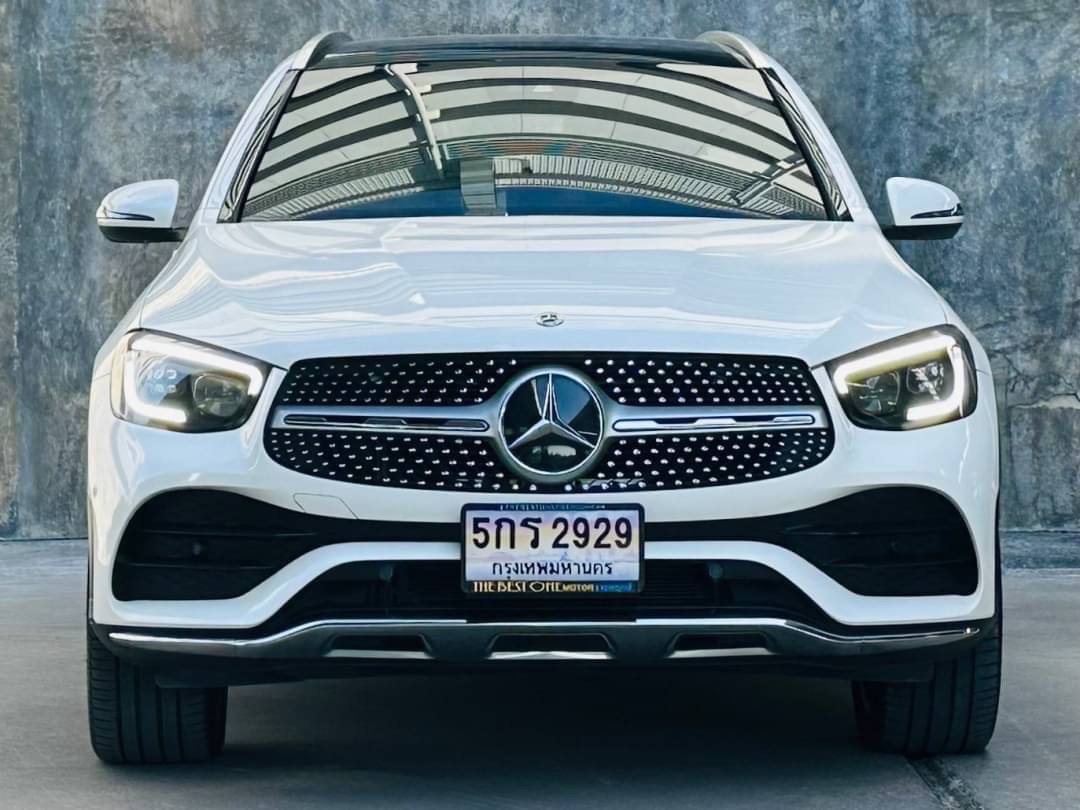 2020 Mercedes-Benz 300e AMG DYNAMIC โฉม W253 สีขาว (รูปที่ 2)