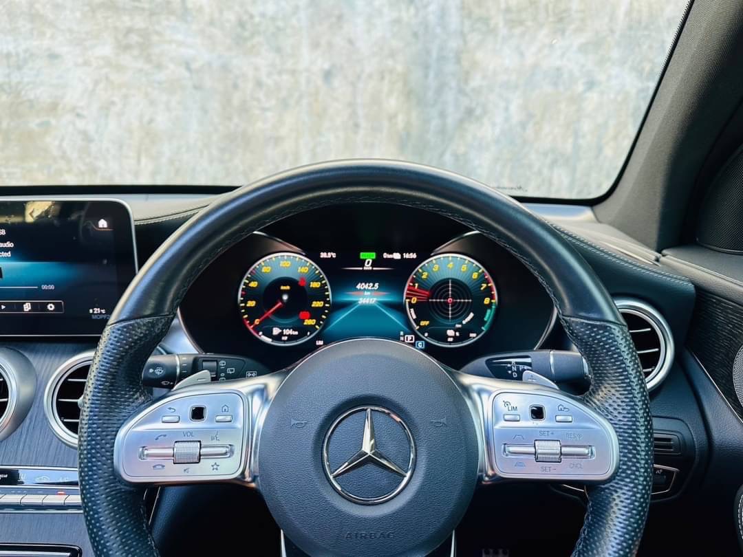 2020 Mercedes-Benz 300e AMG DYNAMIC โฉม W253 สีขาว (รูปที่ 14)